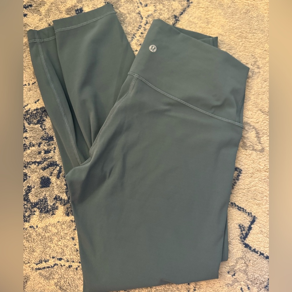 EUC Lululemon Wunder Under - Luxtreme
